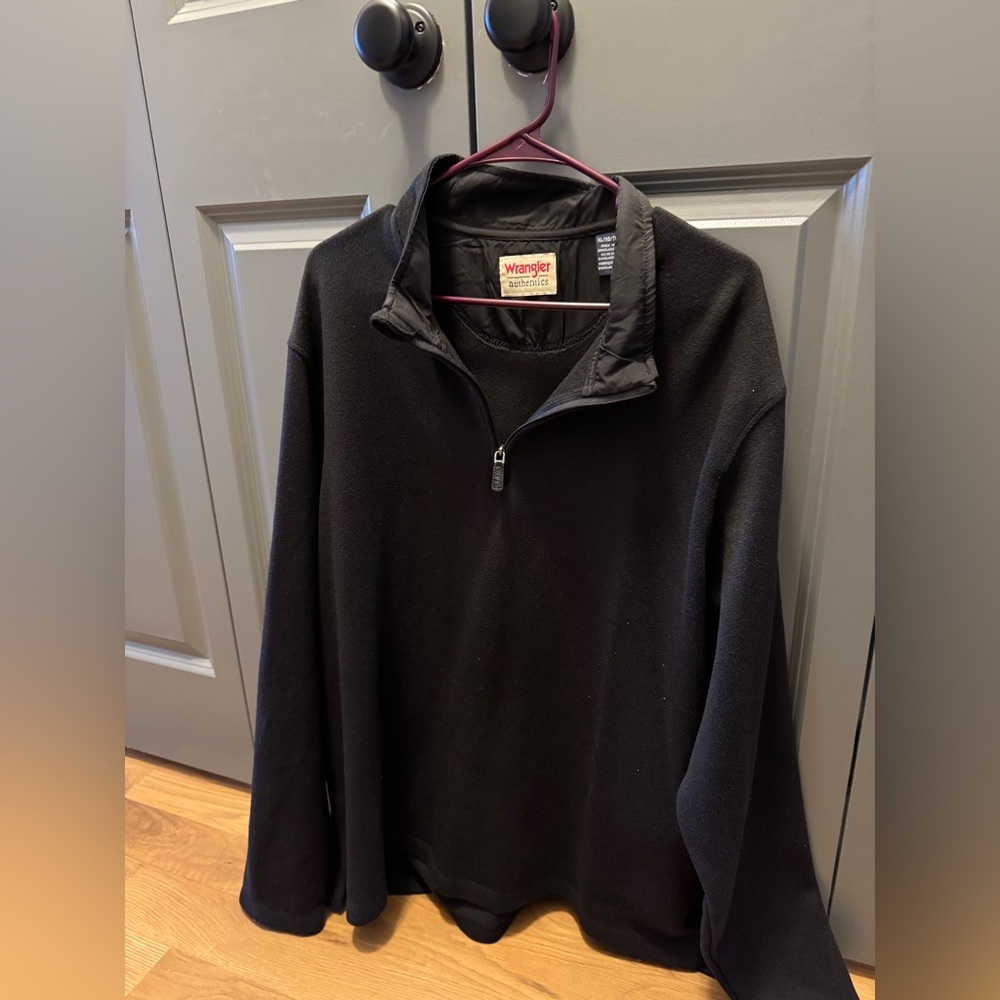 Men wrangler pullover